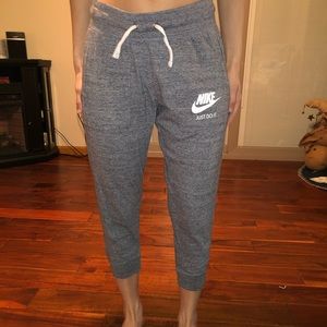 Nike joggers